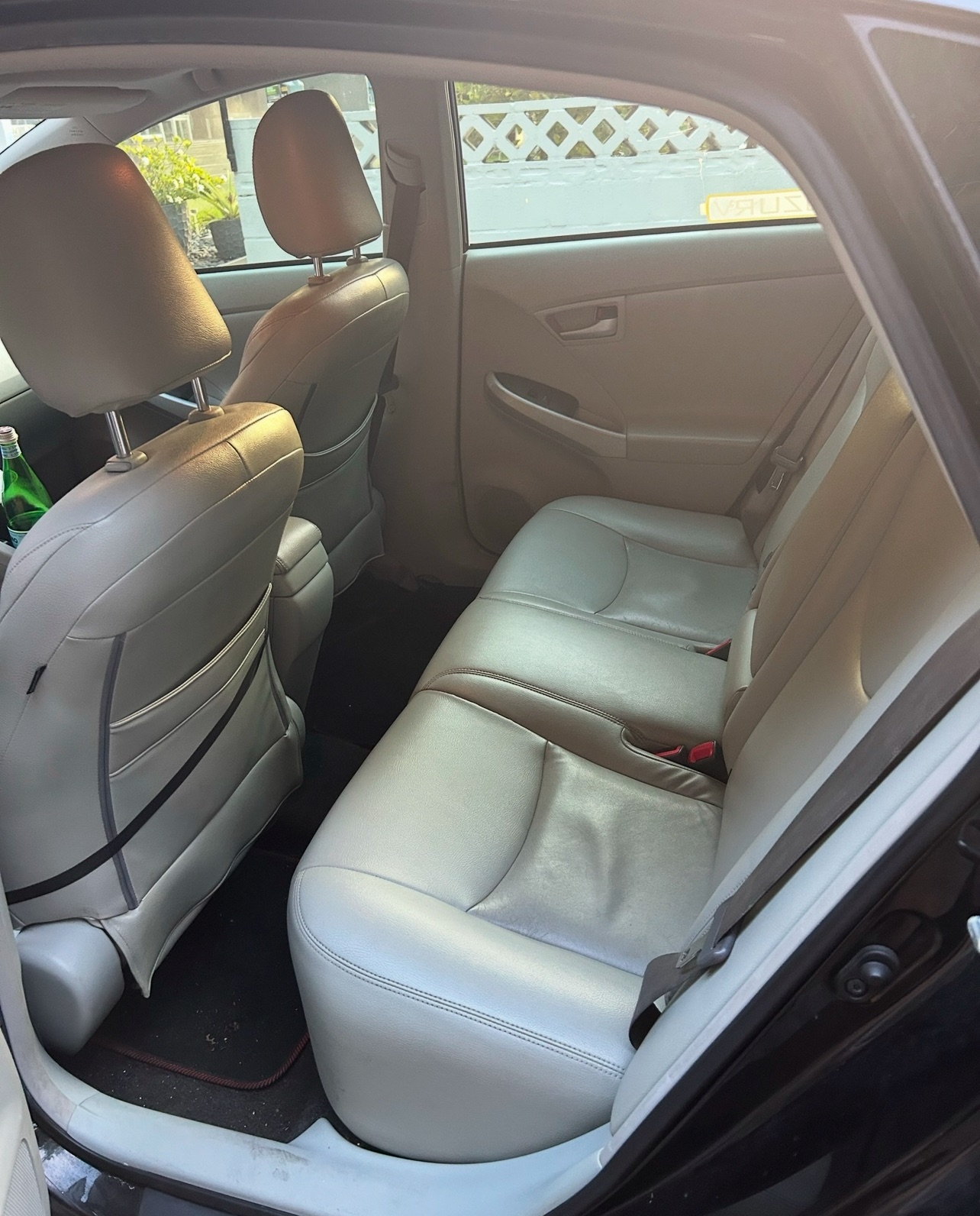 2013 Toyota Prius Three photo 13