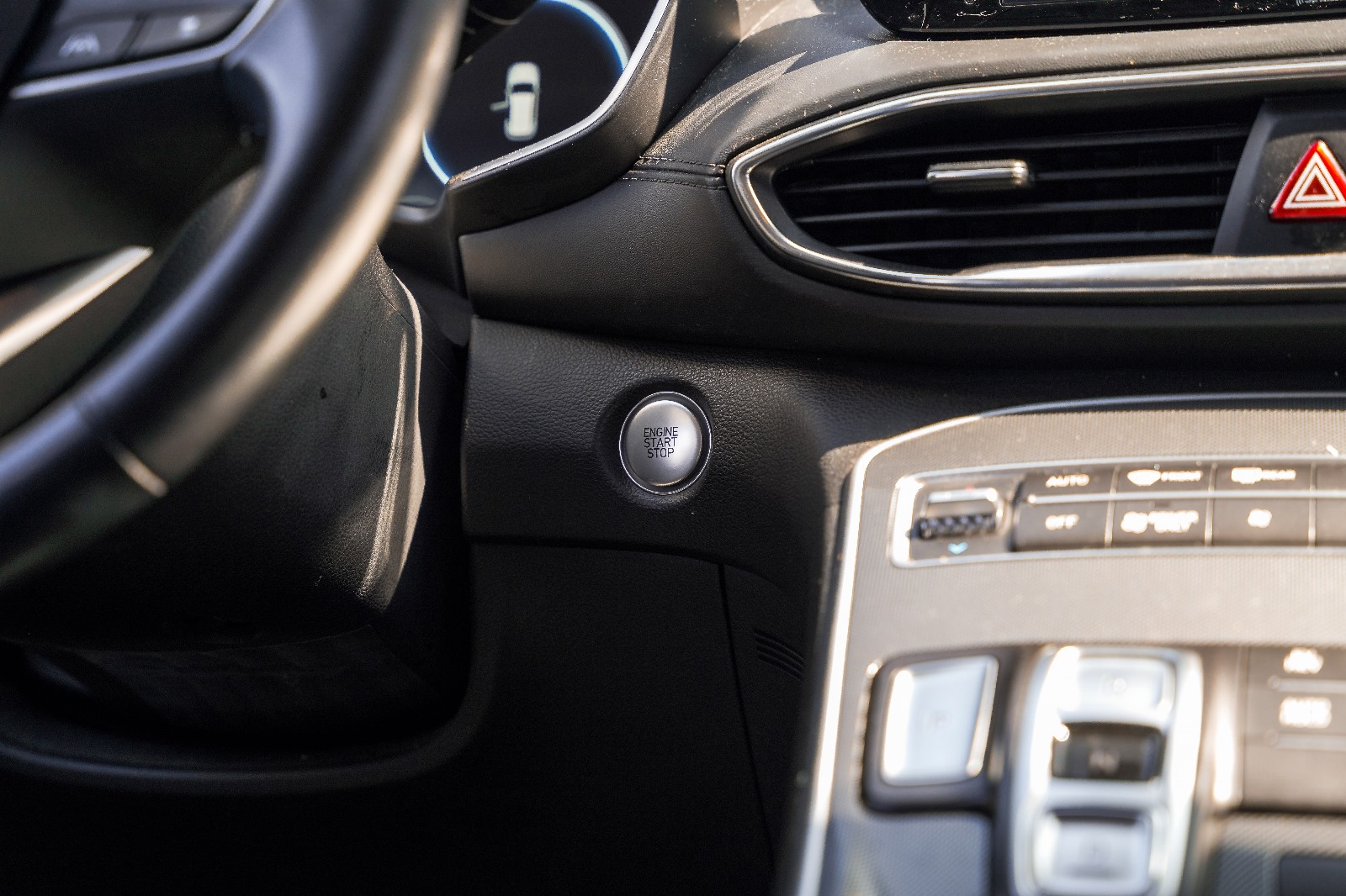 2022 Hyundai Santa Fe Plug in Hybrid photo 11