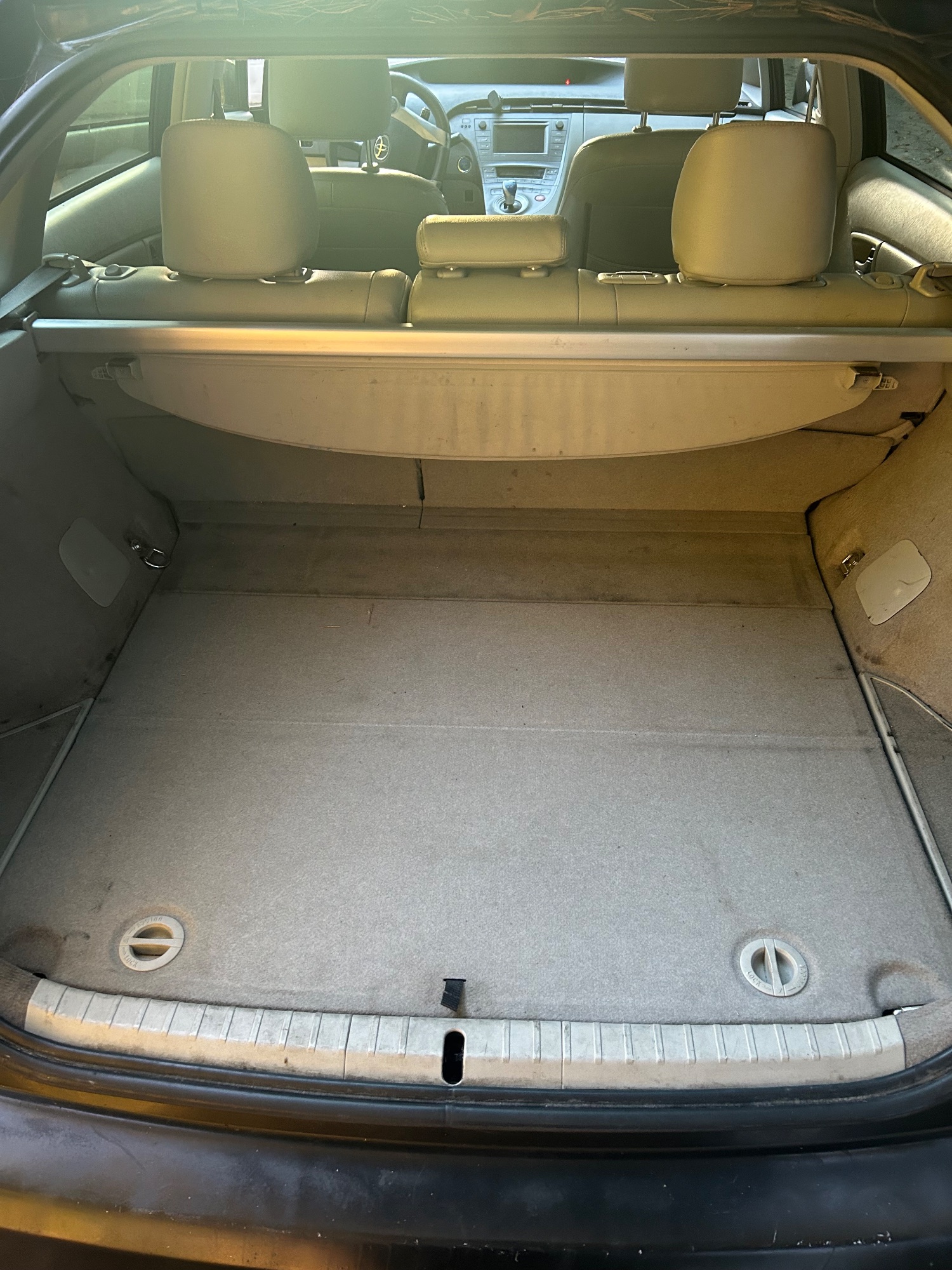 2013 Toyota Prius Three photo 14